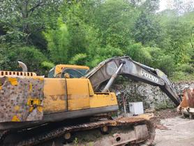 Buy Volvo EC240 Used Excavator / 2 Buy Volvo EC240 Used Excavator / 2