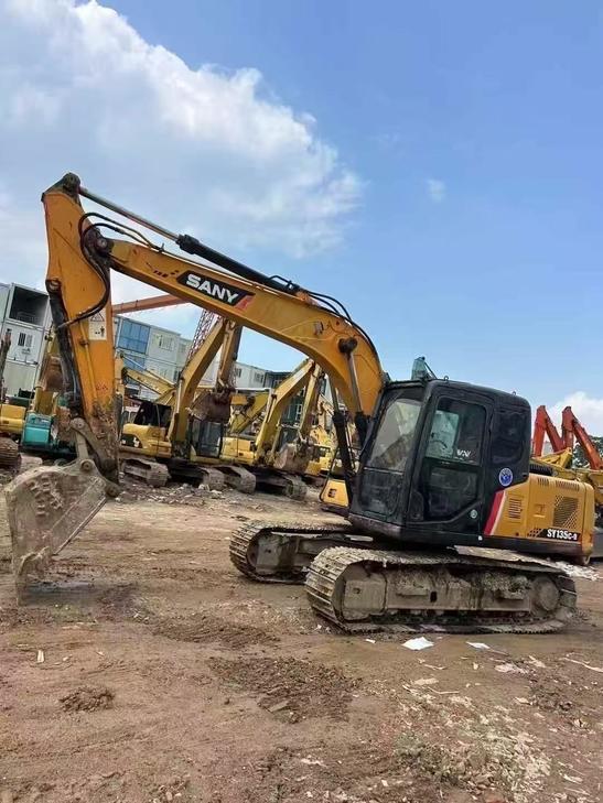 Buy Sany SY135 Used Excavator / 1