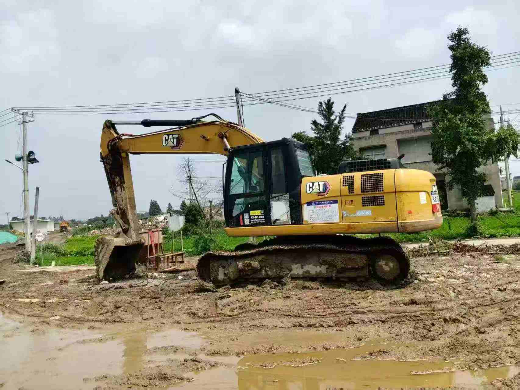 Buy Caterpillar 320A Used Excavator / 3 Buy Caterpillar 320A Used Excavator / 3