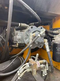 Buy Kato Used Excavator / 4 Buy Kato Used Excavator / 4