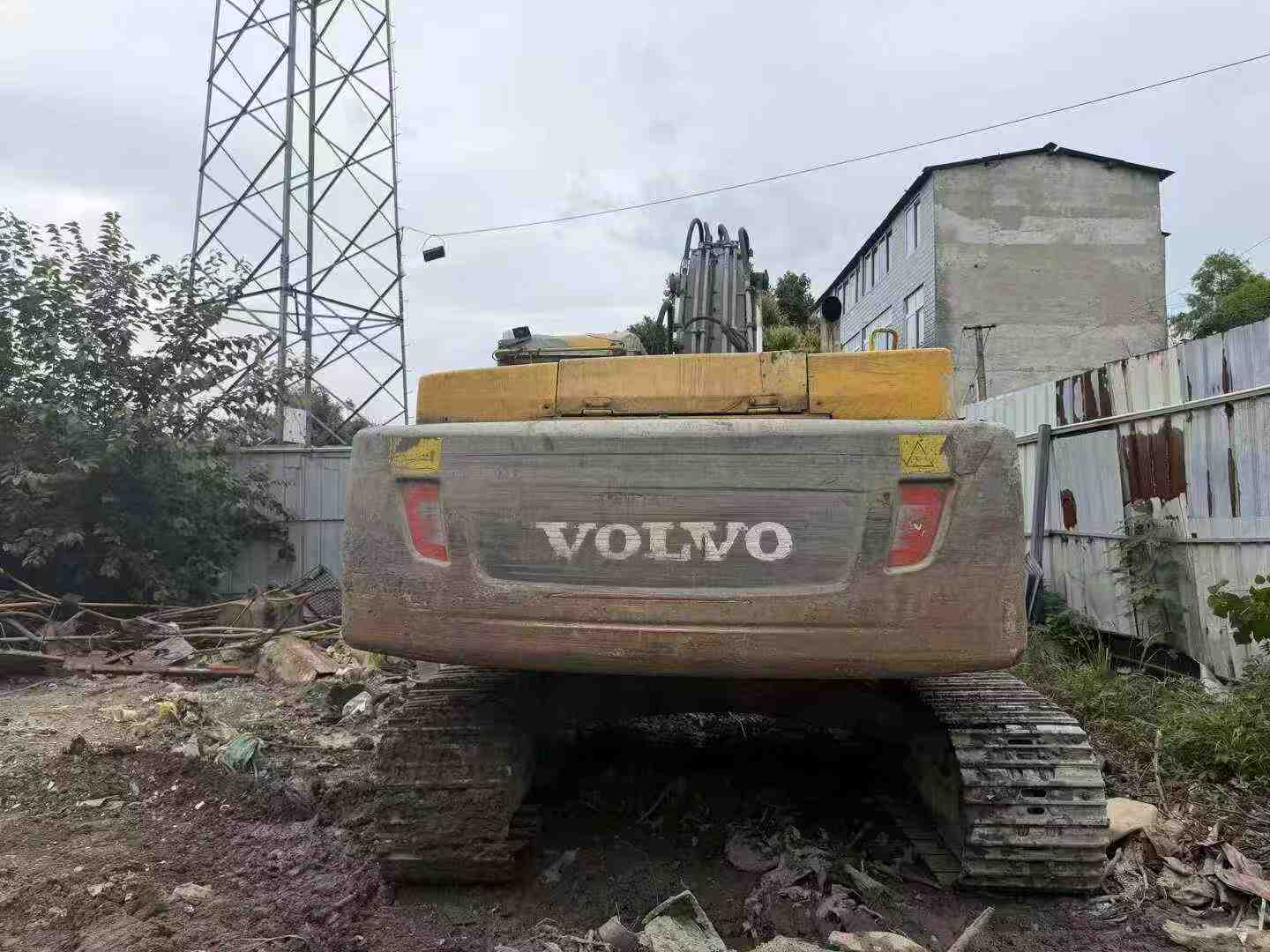Buy Volvo EC300D Used Excavator / 5 Buy Volvo EC300D Used Excavator / 5