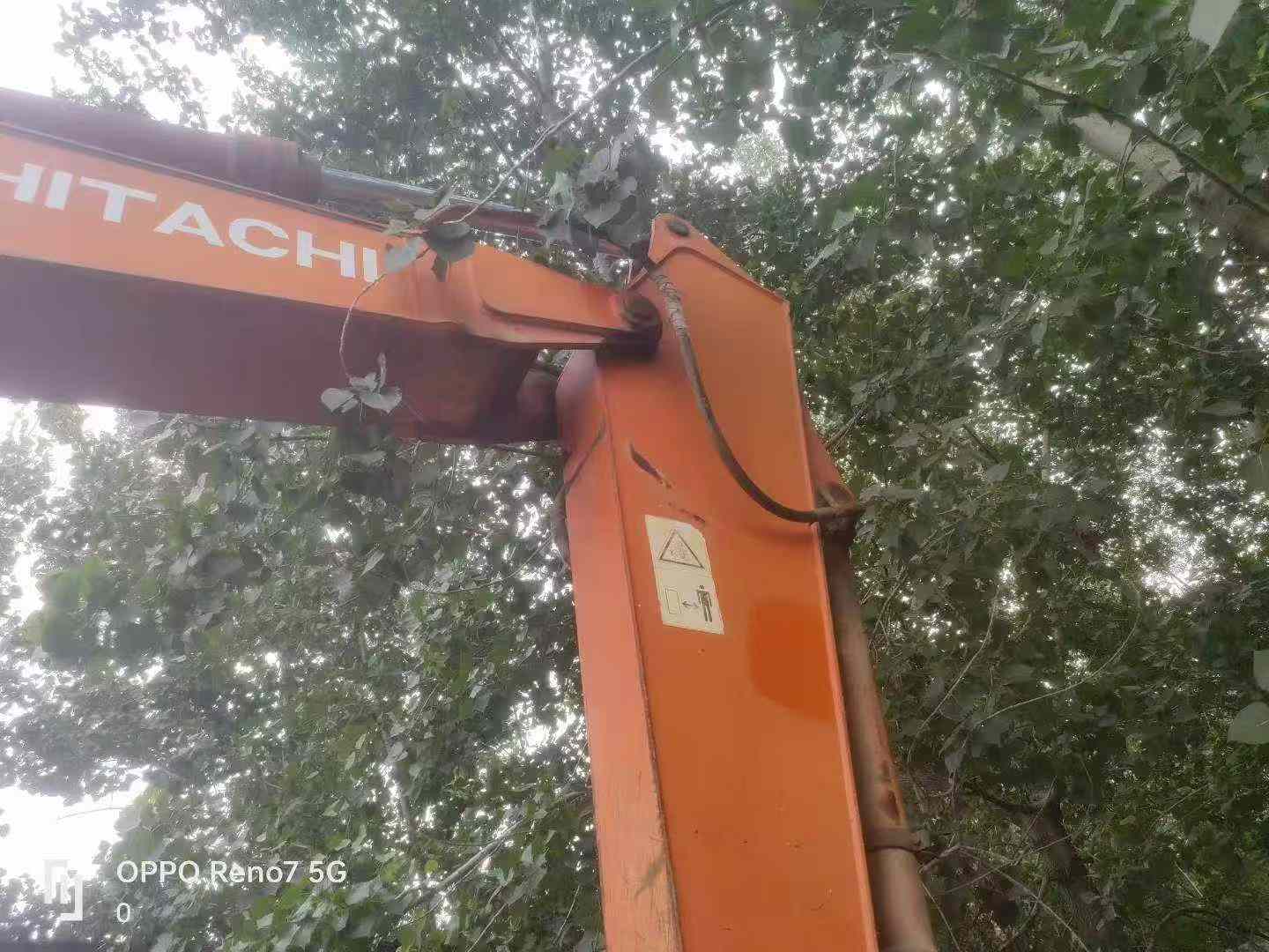 Buy Hitachi EX200-5 Used Excavator / 9 Buy Hitachi EX200-5 Used Excavator / 9