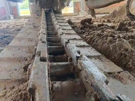 Buy Hitachi EX200-3 Used Excavator / 7 Buy Hitachi EX200-3 Used Excavator / 7