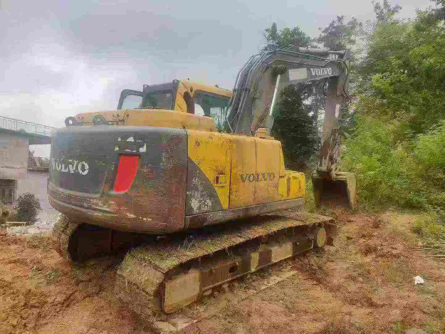 Buy Volvo EC140 Used Excavator / 8