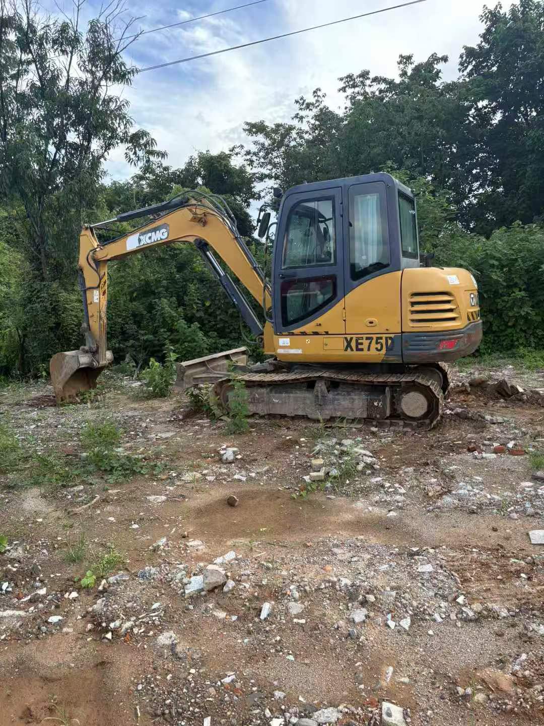 Buy XCMG XE60 Used Excavator / 1