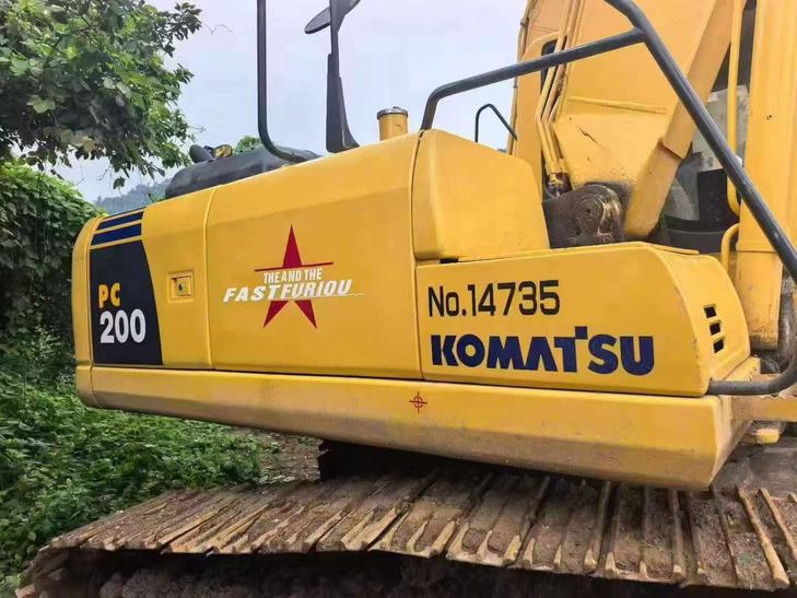 Buy Komatsu PC200 Used Excavator / 1