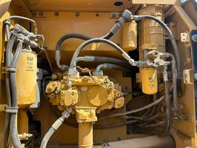 Buy Caterpillar 323D2L Used Excavator / 5 Buy Caterpillar 323D2L Used Excavator / 5