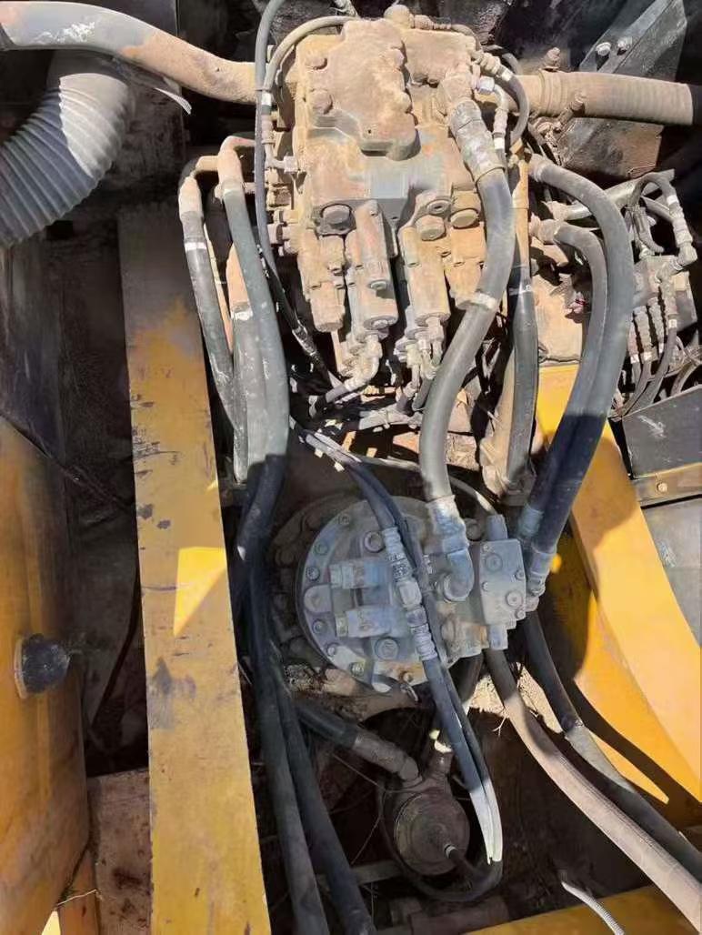 Buy Kato Used Excavator / 5 Buy Kato Used Excavator / 5