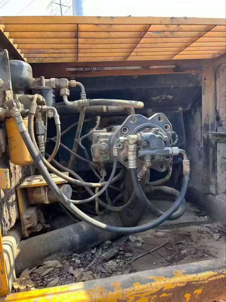 Buy Kato Used Excavator / 6 Buy Kato Used Excavator / 6