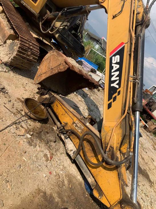 Buy Sany SY75 Used Excavator / 1
