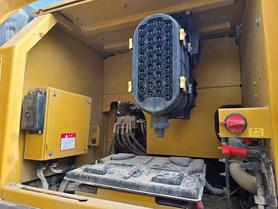 Buy XCMG XE380DK Used Excavator / 5 Buy XCMG XE380DK Used Excavator / 5