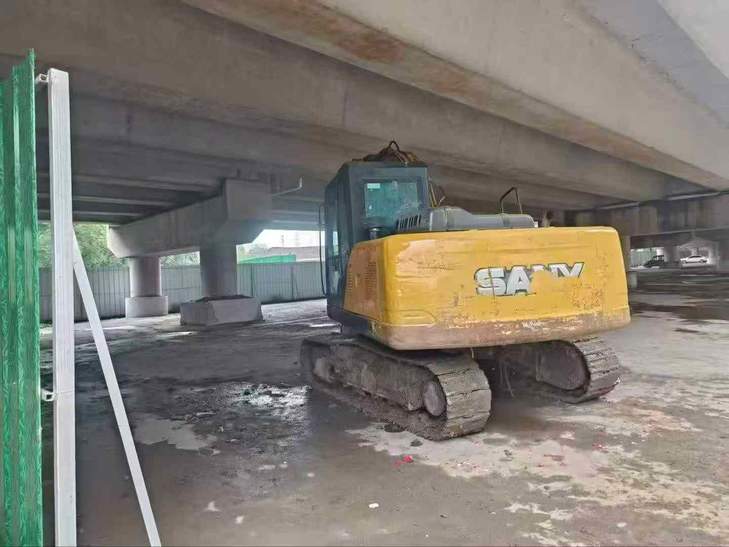 Buy Sany SY125C Used Excavator / 1