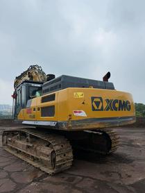 Buy XCMG XE550DK Used Excavator / 4 Buy XCMG XE550DK Used Excavator / 4