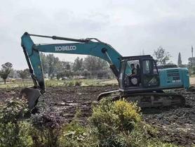 Buy Kobelco SK270D Used Excavator / 2 Buy Kobelco SK270D Used Excavator / 2