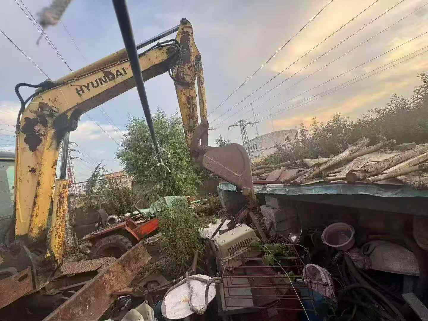 Buy Hyundai HX60 Used Excavator / 5