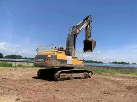 Buy Volvo EC380DL Used Excavator / 4 Buy Volvo EC380DL Used Excavator / 4