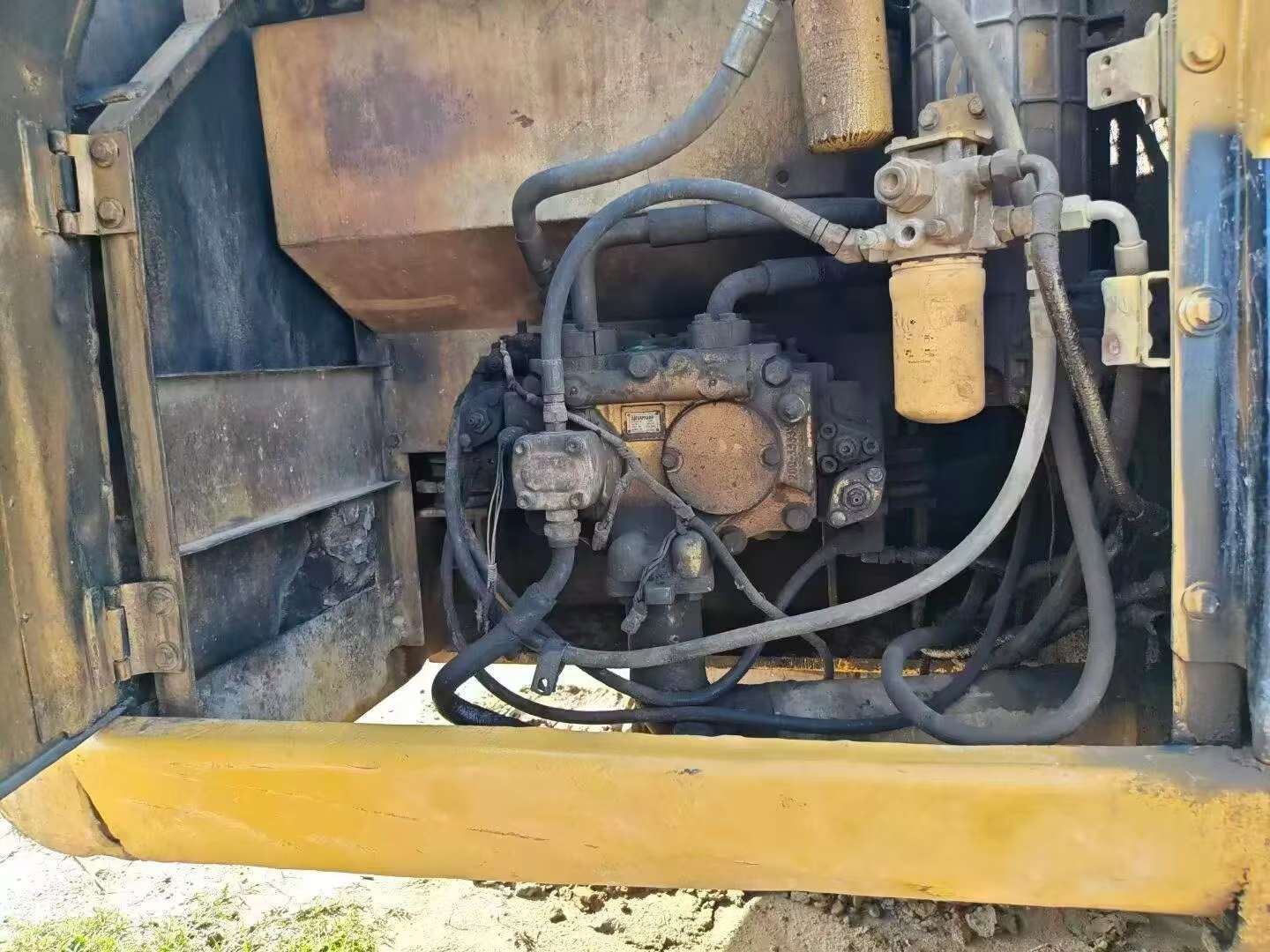Buy Caterpillar 320C Used Excavator / 4 Buy Caterpillar 320C Used Excavator / 4