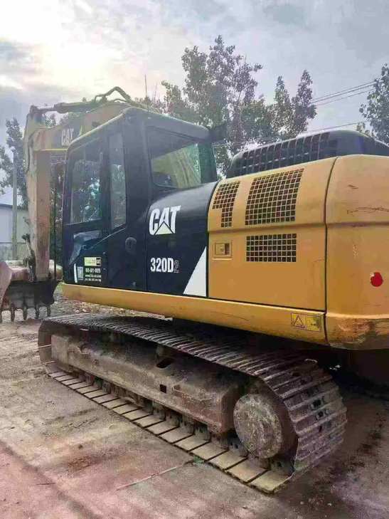 Buy Caterpillar 320D Used Excavator / 1