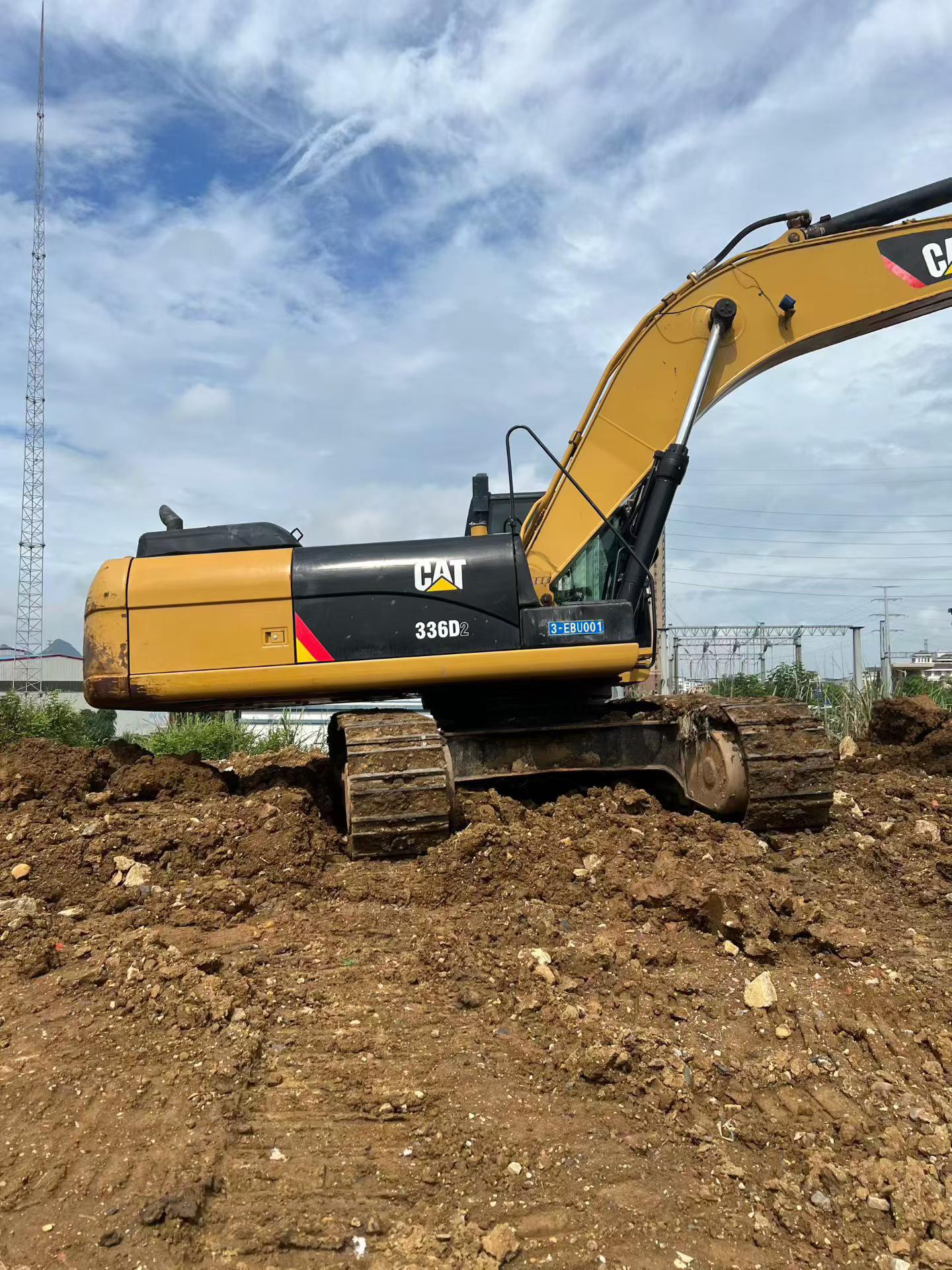 Buy Caterpillar 336E Used Excavator / 3 Buy Caterpillar 336E Used Excavator / 3