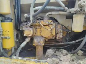 Buy Caterpillar 323 Used Excavator / 4 Buy Caterpillar 323 Used Excavator / 4