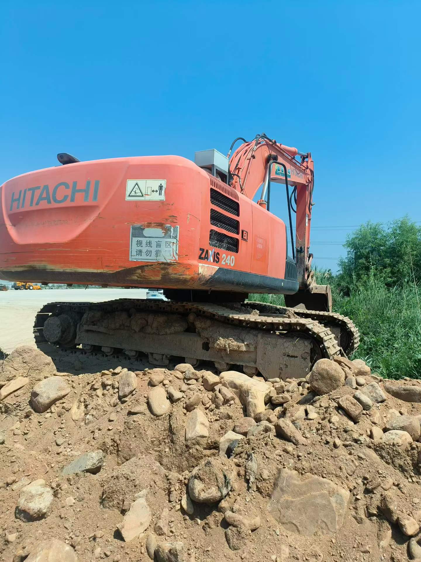 Buy Hitachi ZX200-5G Used Excavator / 6 Buy Hitachi ZX200-5G Used Excavator / 6