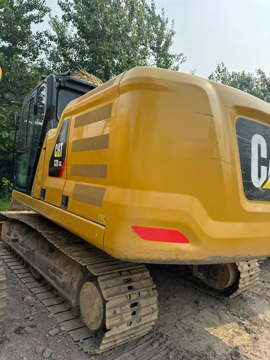 Buy Caterpillar 320GC Used Excavator / 1