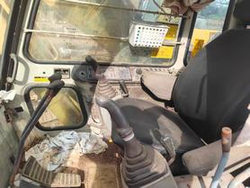 Buy Kato Used Excavator / 2 Buy Kato Used Excavator / 2