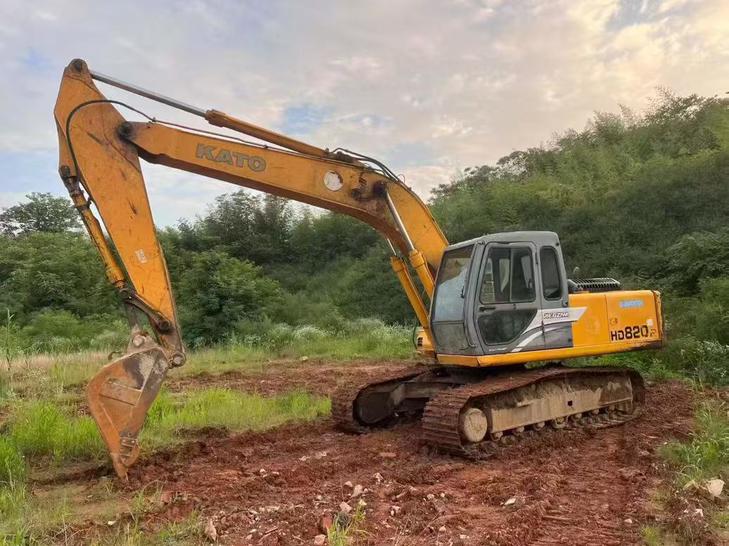 Buy Kato Used Excavator / 1