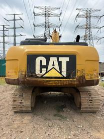 Buy Caterpillar 320D Used Excavator / 2 Buy Caterpillar 320D Used Excavator / 2