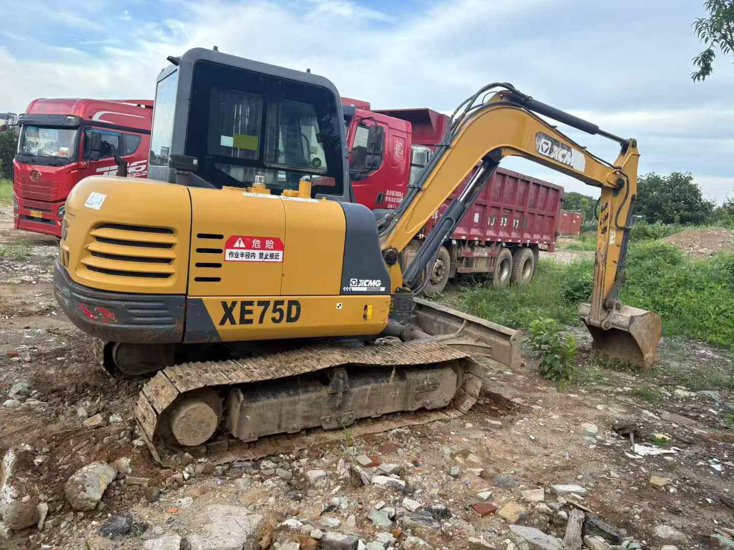 Buy XCMG XE60 Used Excavator / 3 Buy XCMG XE60 Used Excavator / 3