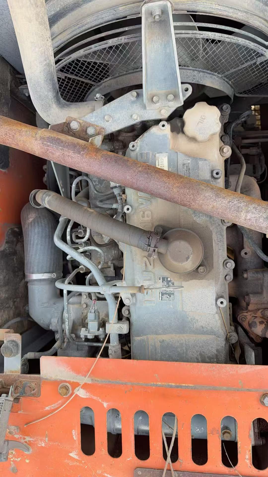 Buy Hitachi EX240-3 Used Excavator / 1