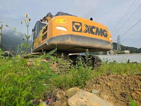 Buy XCMG XE380DK Used Excavator / 2 Buy XCMG XE380DK Used Excavator / 2