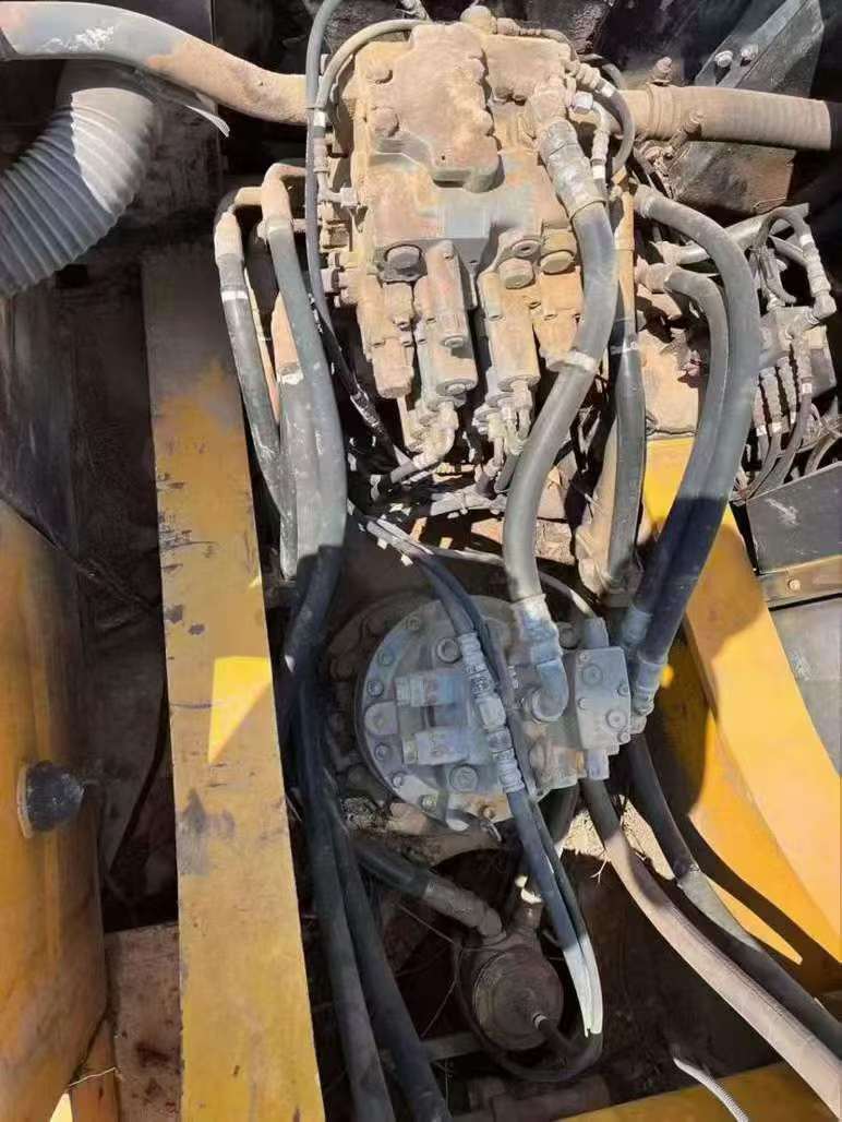 Buy Kato Used Excavator / 5 Buy Kato Used Excavator / 5