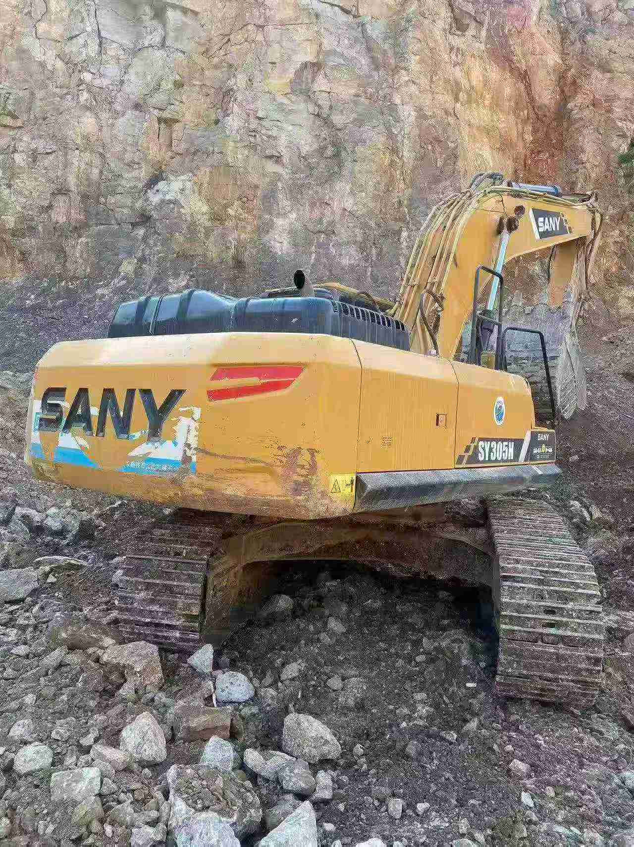 Buy Sany SY305C Used Excavator / 1