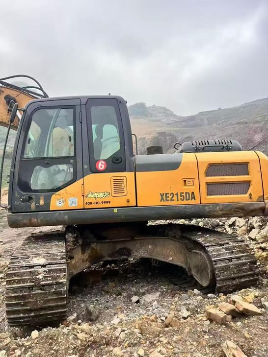 Buy XCMG XE215 Used Excavator / 1