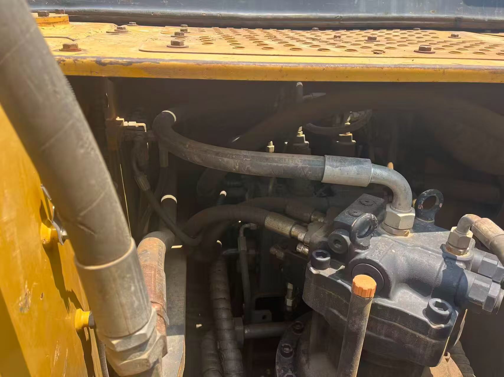 Buy XCMG XE200DA Used Excavator / 2