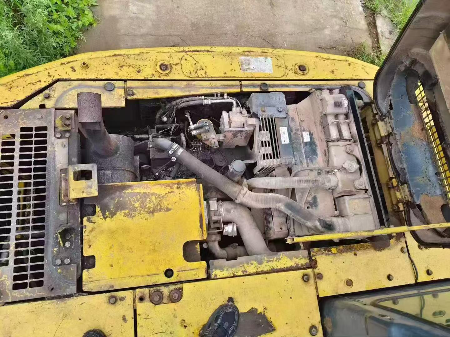 Buy Komatsu PC130-5 Used Excavator / 5