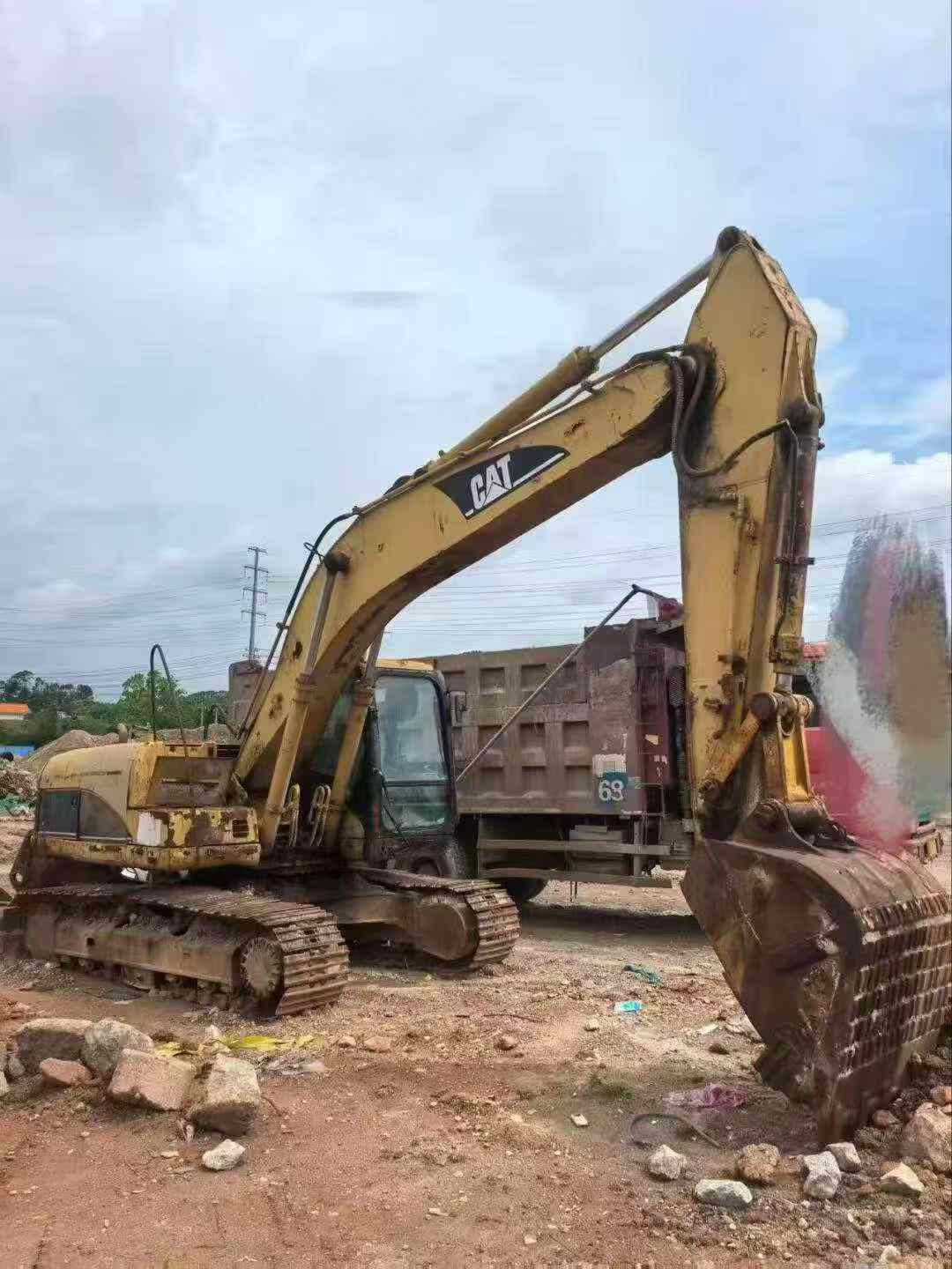 Buy Caterpillar 320C Used Excavator / 4 Buy Caterpillar 320C Used Excavator / 4