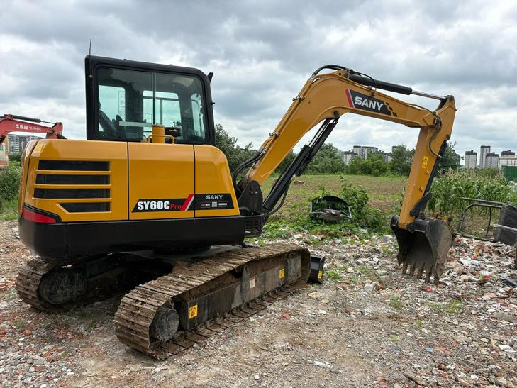 Buy Sany SY60 Used Excavator / 1