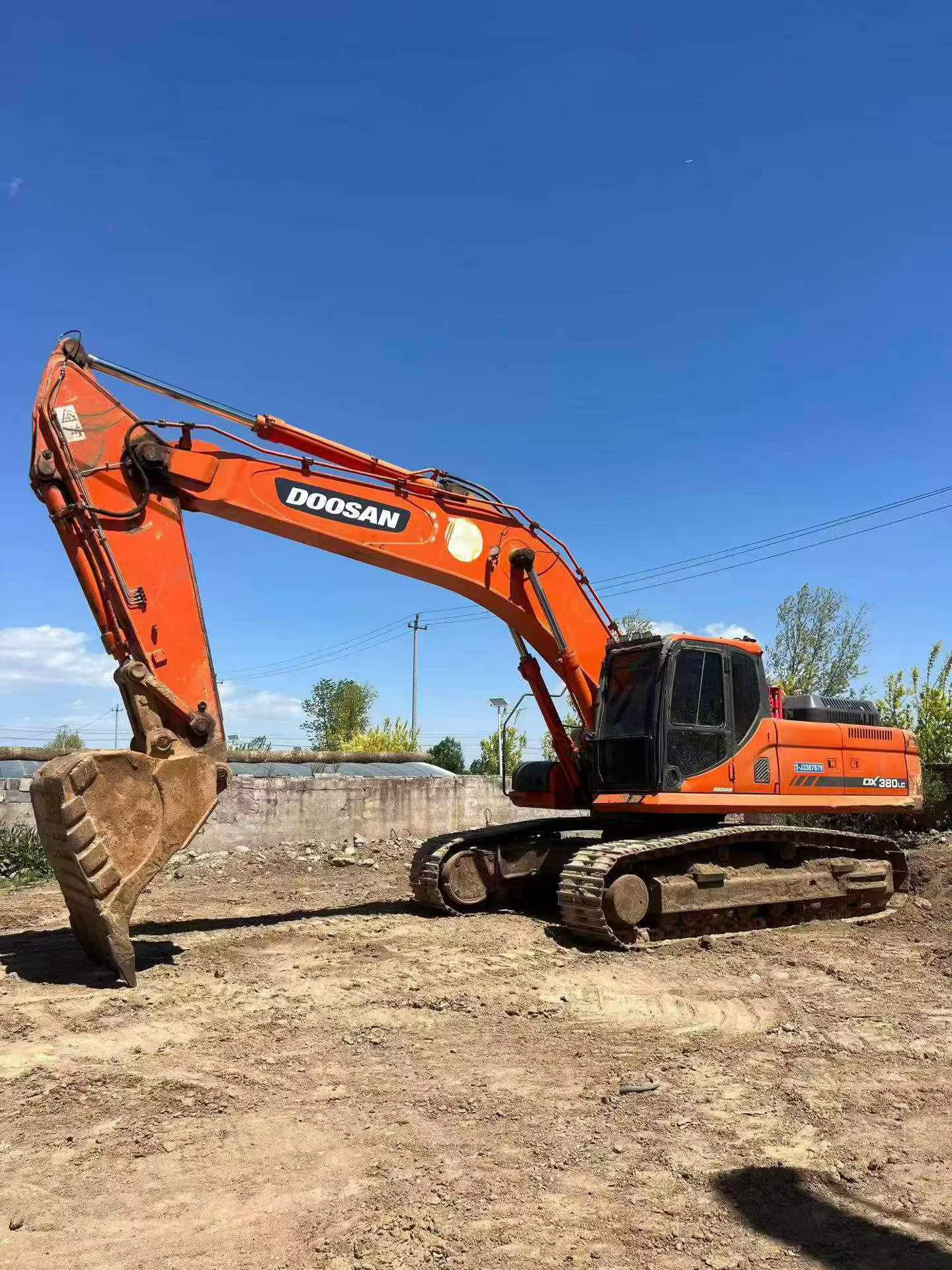 Buy Doosan DX380 Used Excavator / 2 Buy Doosan DX380 Used Excavator / 2
