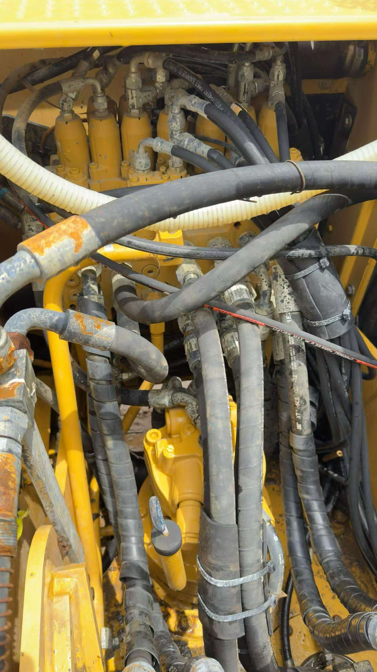 Buy Caterpillar 313D Used Excavator / 2 Buy Caterpillar 313D Used Excavator / 2