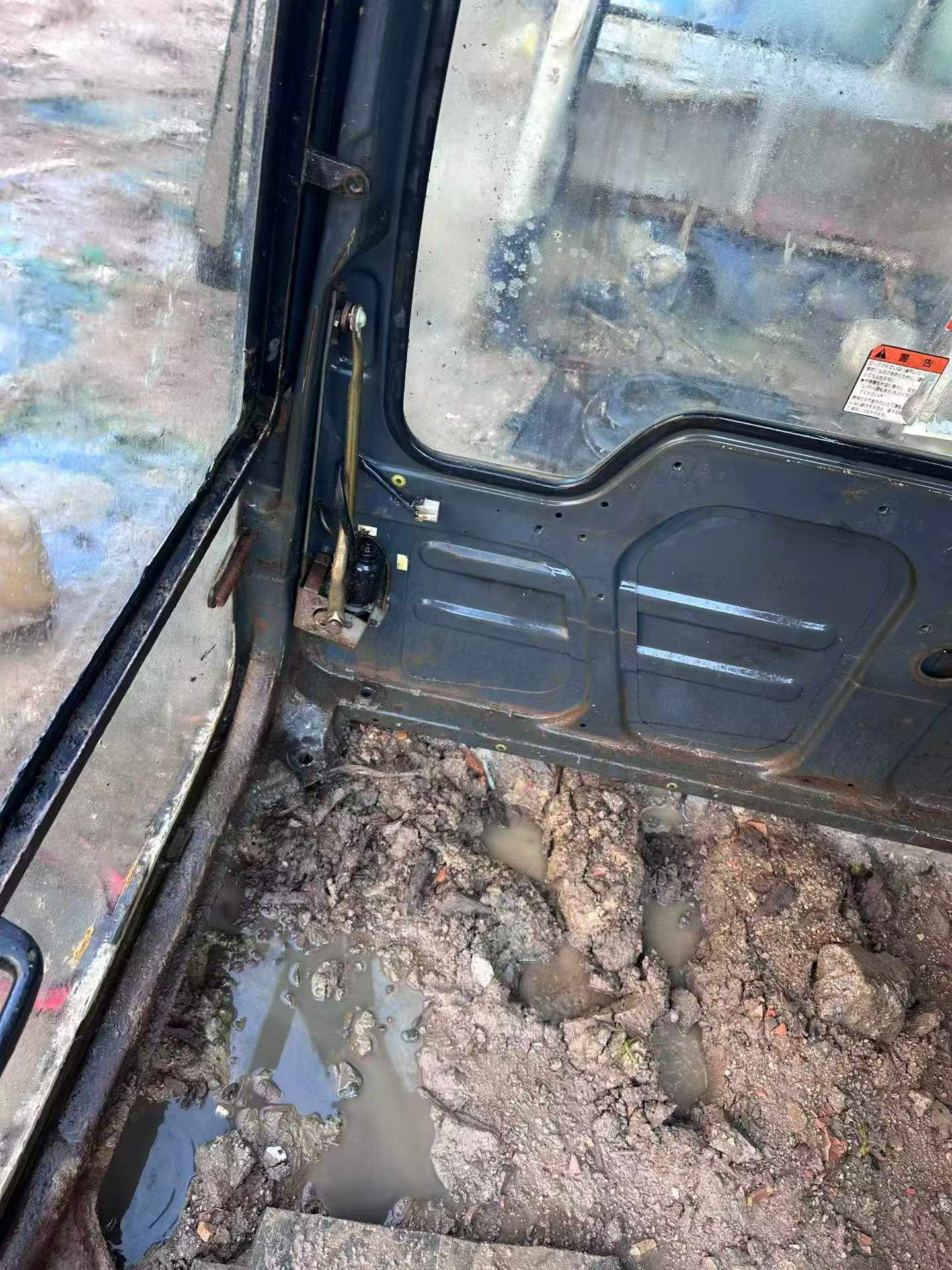 Buy Komatsu PC120-6 Used Excavator / 8 Buy Komatsu PC120-6 Used Excavator / 8