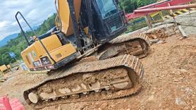 Buy Sany SY205C Used Excavator / 3 Buy Sany SY205C Used Excavator / 3