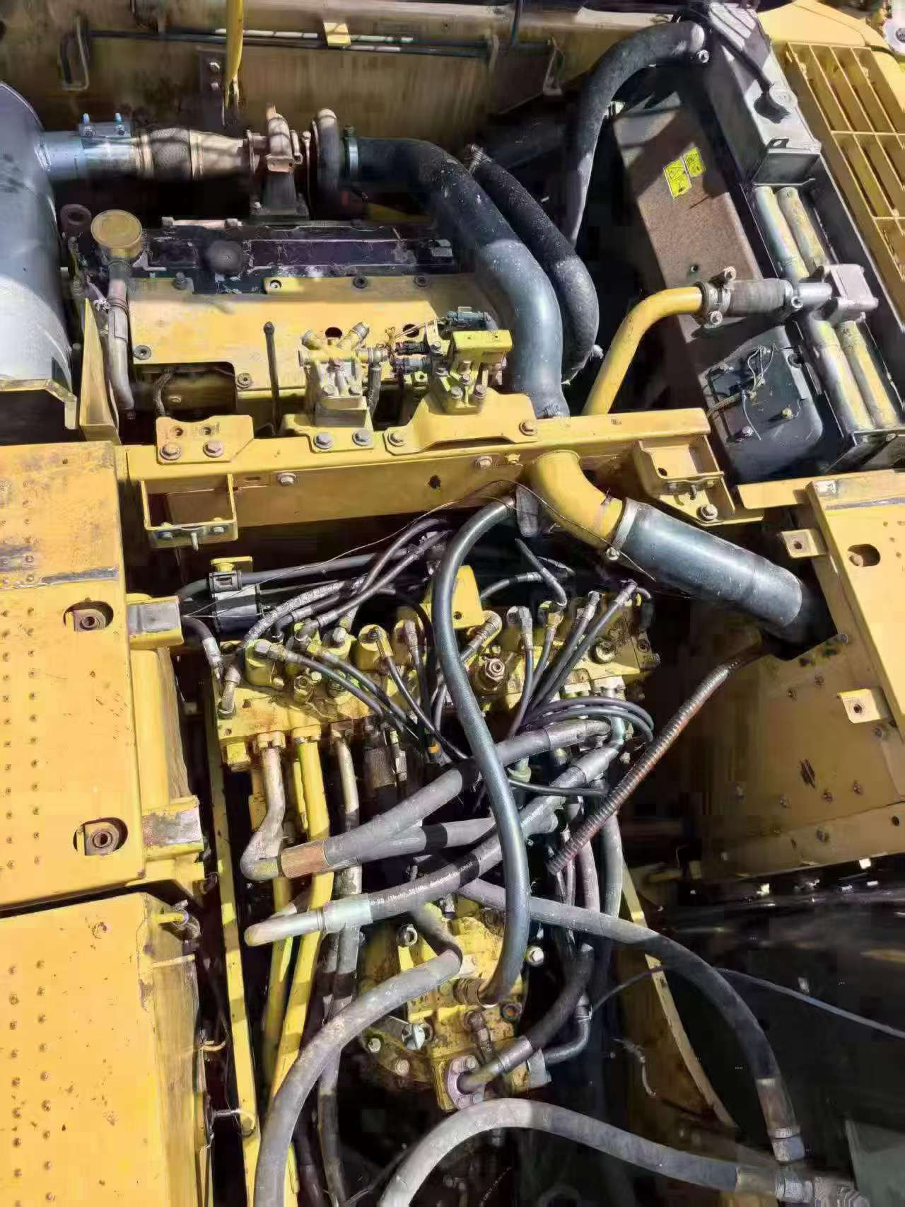 Buy Caterpillar 320D Used Excavator / 6 Buy Caterpillar 320D Used Excavator / 6