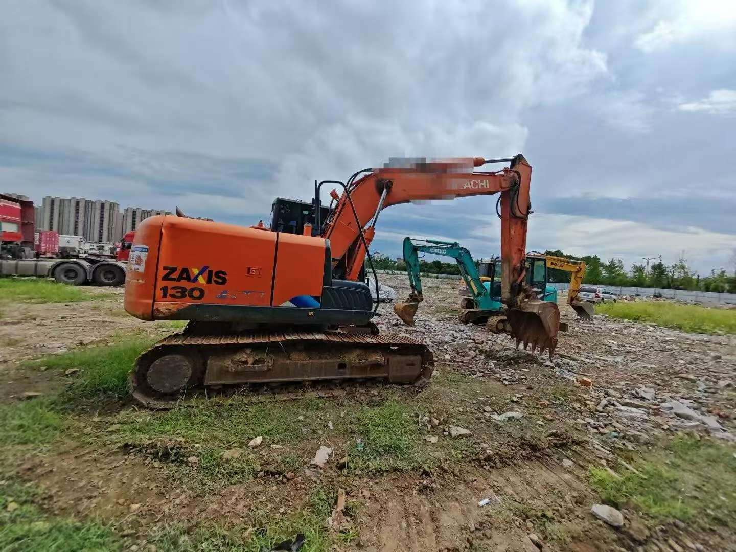 Buy Hitachi EX130 Used Excavator / 3 Buy Hitachi EX130 Used Excavator / 3