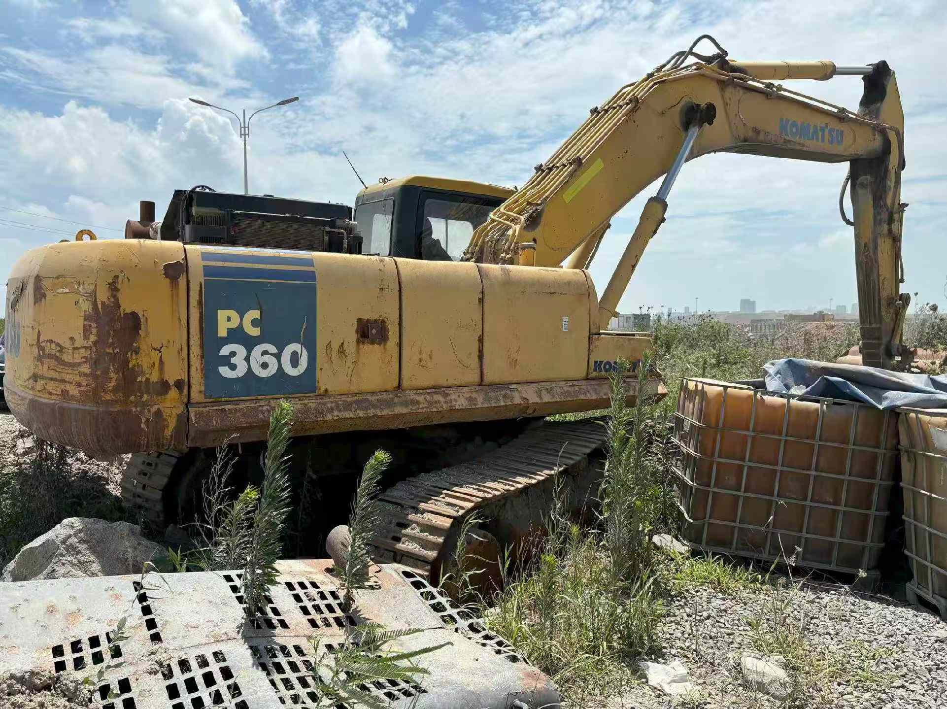 Buy Komatsu PC360-7 Used Excavator / 3