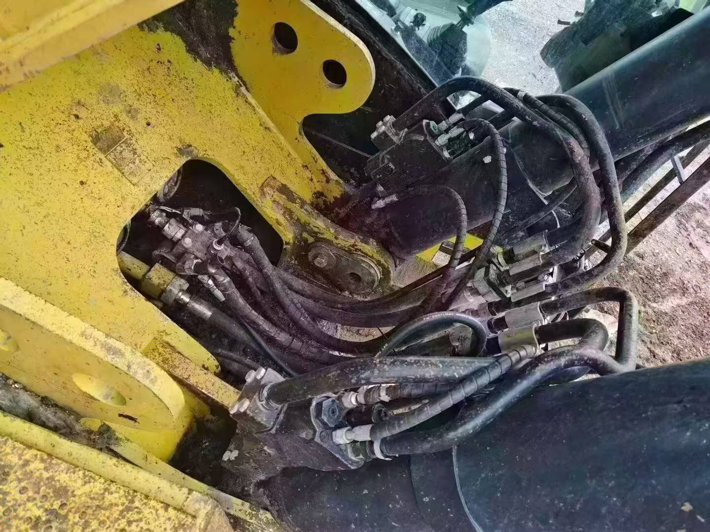 Buy Caterpillar 349E Used Excavator / 2 Buy Caterpillar 349E Used Excavator / 2