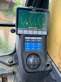 Buy Komatsu PC200-8N1 Used Excavator / 4 Buy Komatsu PC200-8N1 Used Excavator / 4