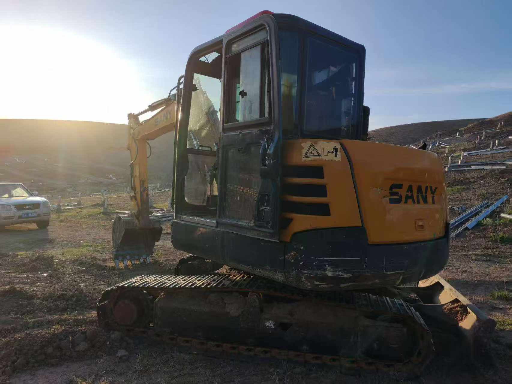 Buy Sany SY60 Used Excavator / 2 Buy Sany SY60 Used Excavator / 2