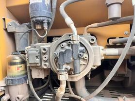 Buy XCMG XE215 Used Excavator / 6 Buy XCMG XE215 Used Excavator / 6